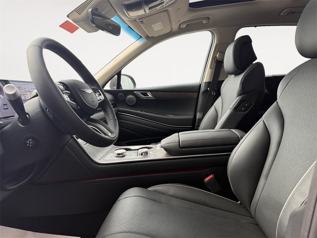 new 2025 Genesis GV80 car, priced at $74,164
