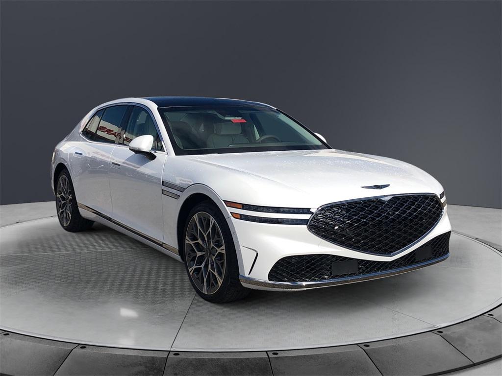 new 2025 Genesis G90 car, priced at $102,130