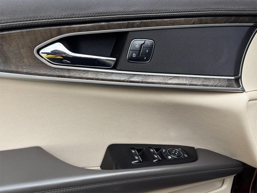 used 2016 Lincoln MKX car, priced at $14,633