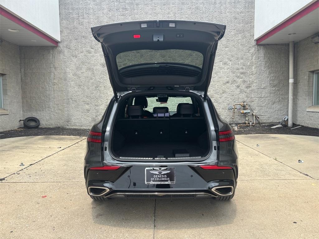 new 2026 Genesis GV70 car