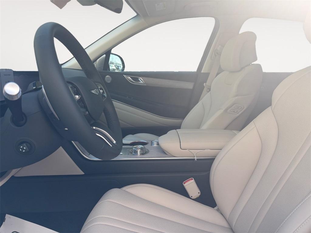 new 2025 Genesis GV80 car, priced at $64,920