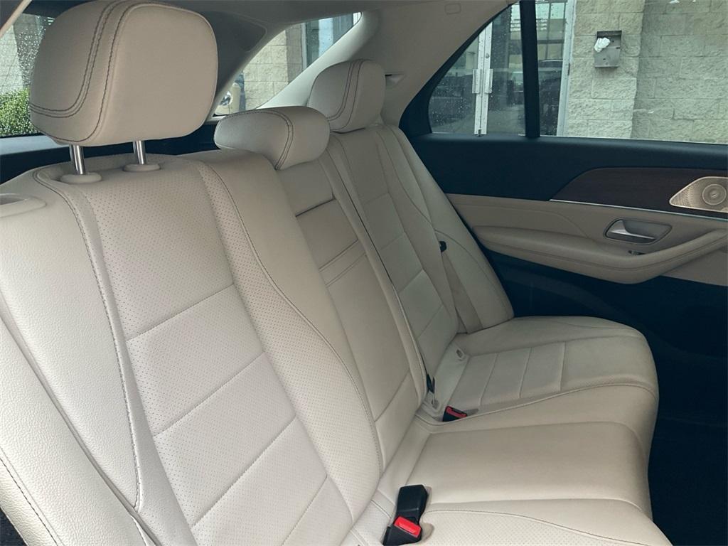 used 2021 Mercedes-Benz GLE 350 car, priced at $30,333