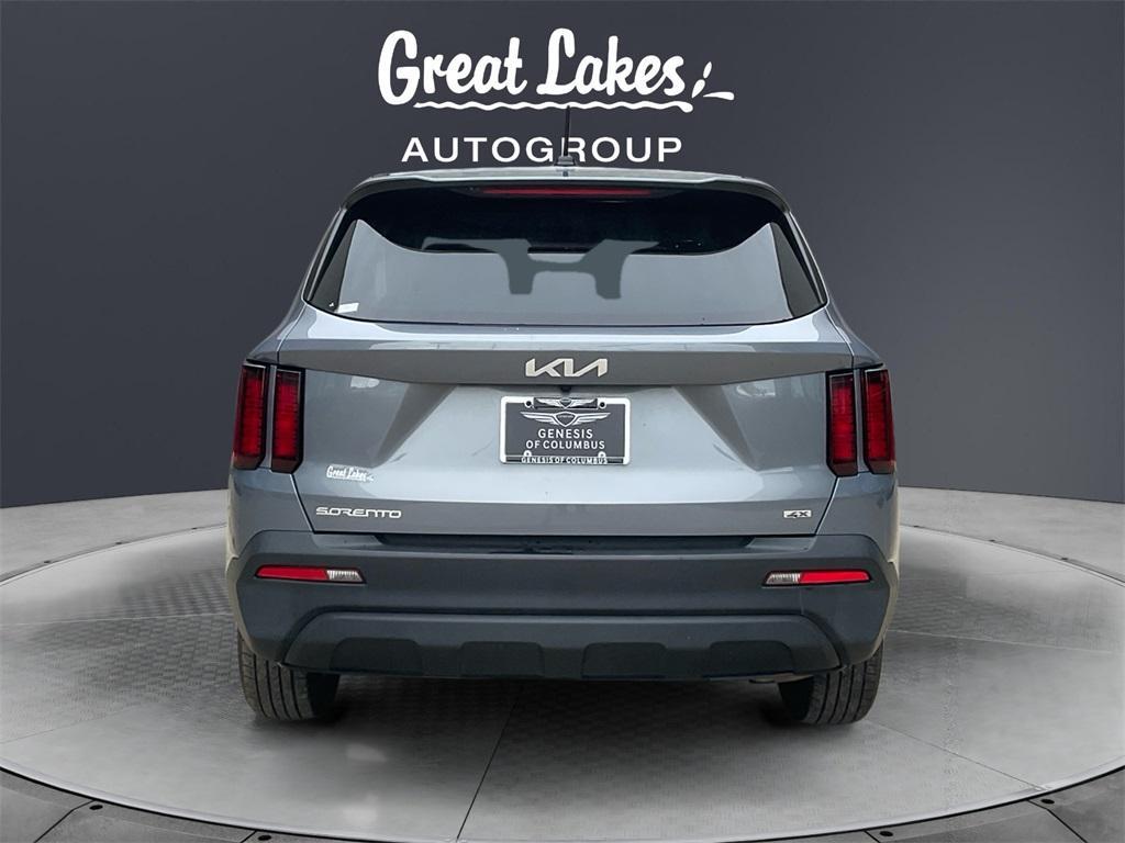 used 2023 Kia Sorento car, priced at $21,733