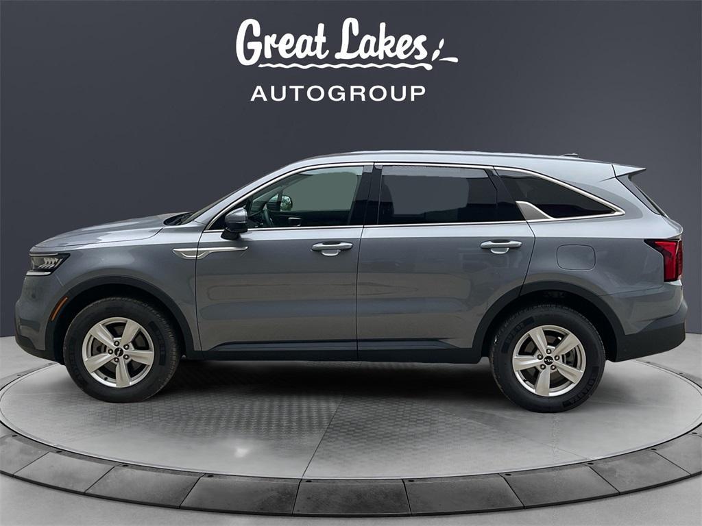 used 2023 Kia Sorento car, priced at $21,733