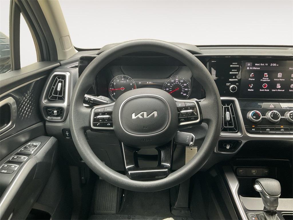 used 2023 Kia Sorento car, priced at $21,733