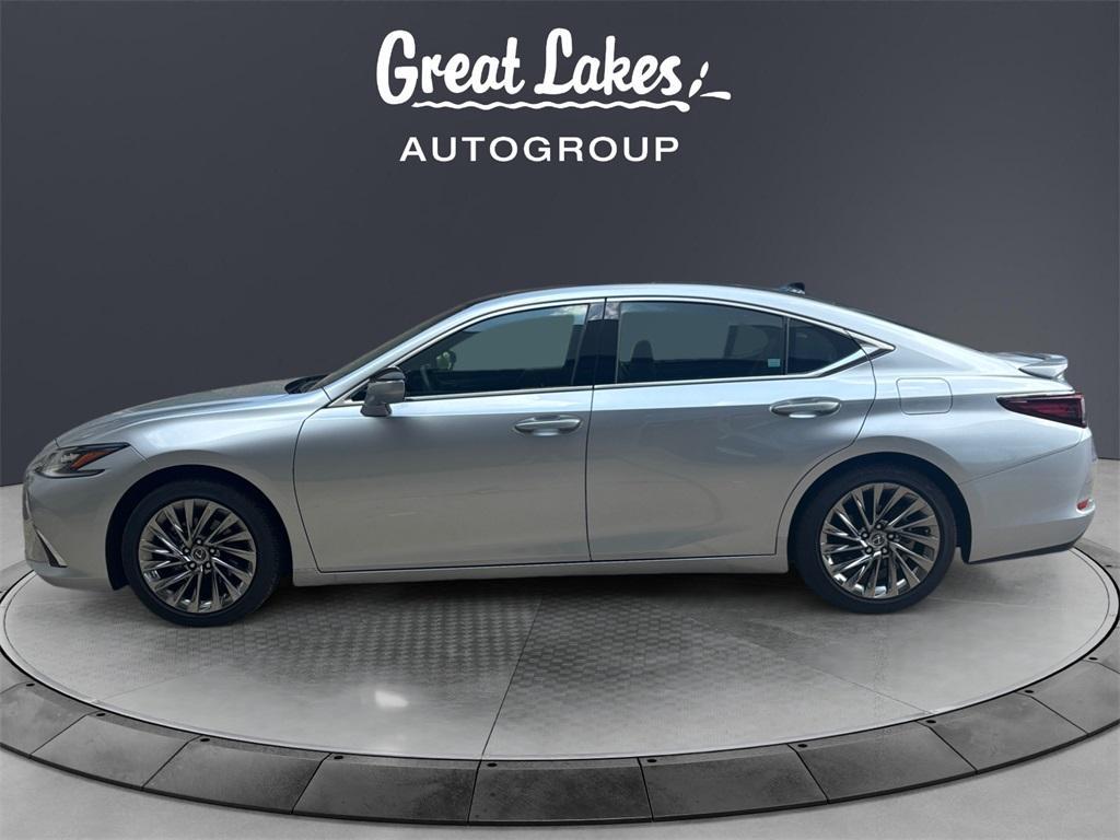 used 2024 Lexus ES 350 car, priced at $44,977