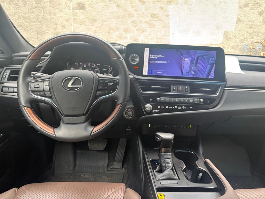 used 2024 Lexus ES 350 car, priced at $44,977