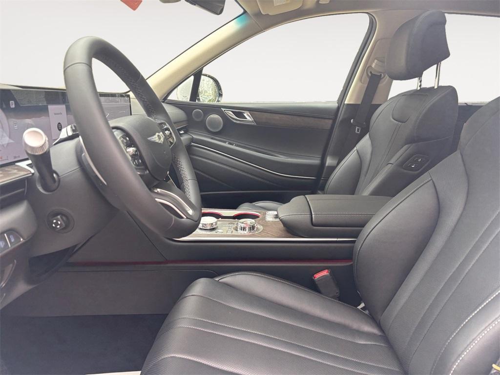 new 2025 Genesis GV80 car, priced at $69,124