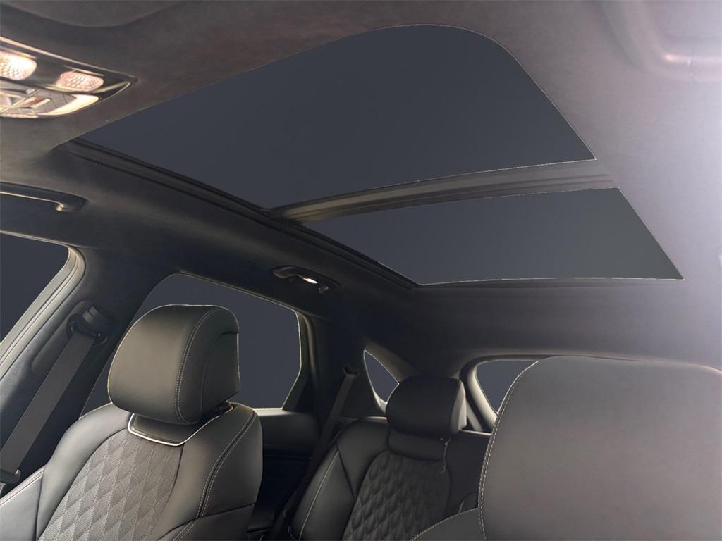 new 2025 Genesis GV70 car, priced at $60,386