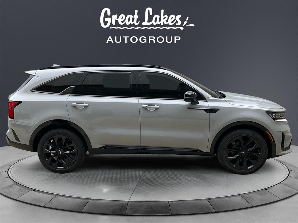 used 2022 Kia Sorento car, priced at $24,277