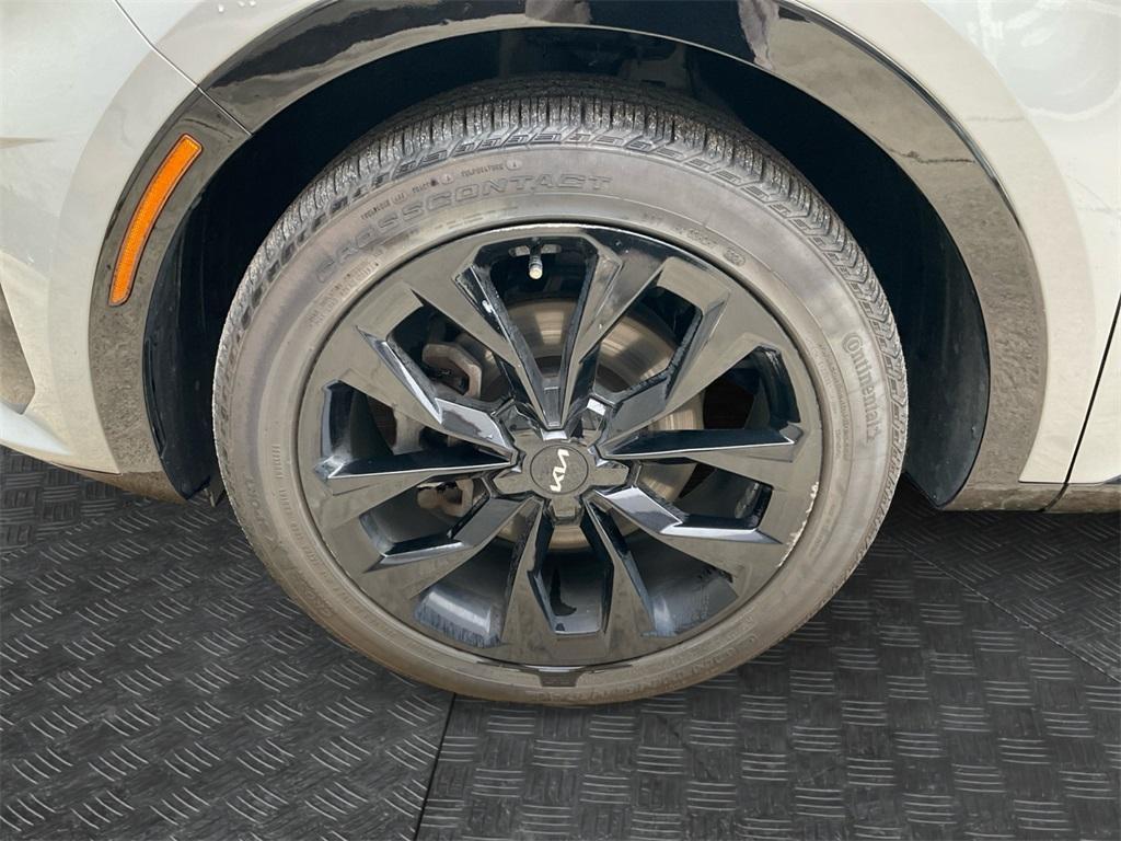 used 2022 Kia Sorento car, priced at $24,277