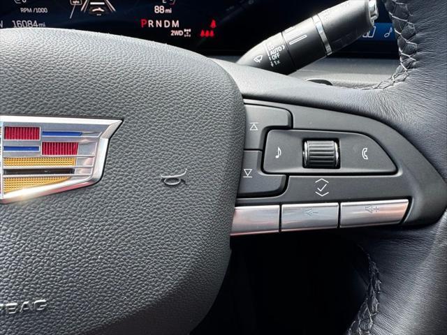 used 2025 Cadillac XT4 car, priced at $44,997