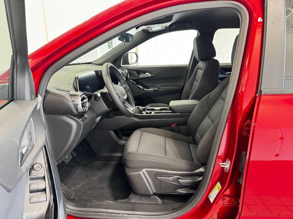 new 2026 Chevrolet Equinox car, priced at $29,690
