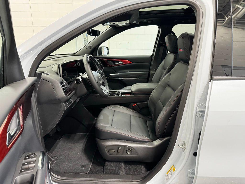 new 2026 Chevrolet Traverse car, priced at $55,995