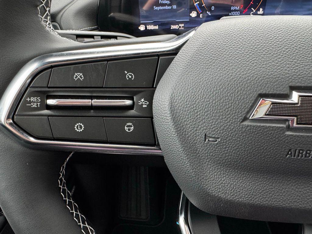 new 2026 Chevrolet Traverse car, priced at $55,995
