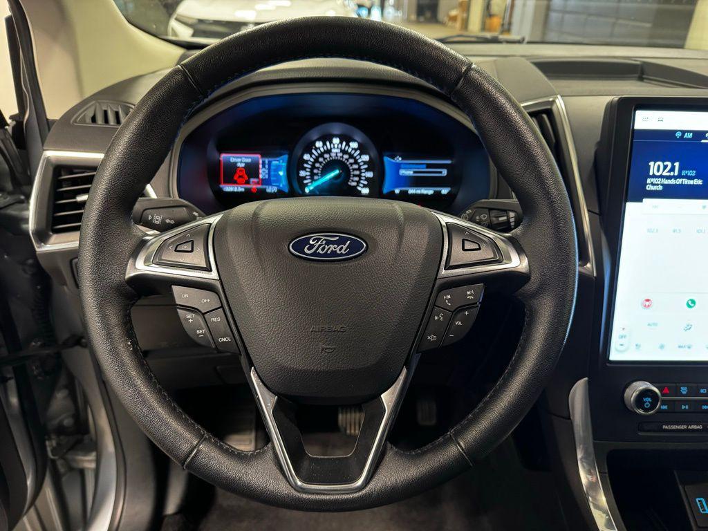 used 2024 Ford Edge car, priced at $28,399