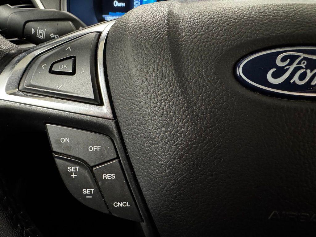 used 2024 Ford Edge car, priced at $28,399