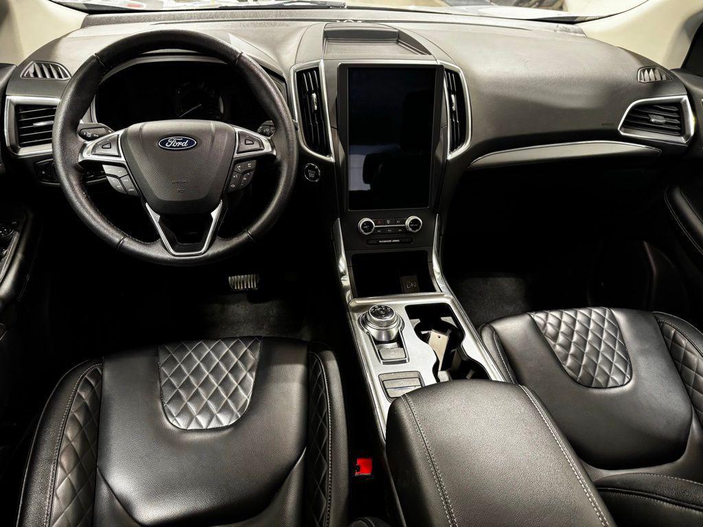 used 2024 Ford Edge car, priced at $28,399
