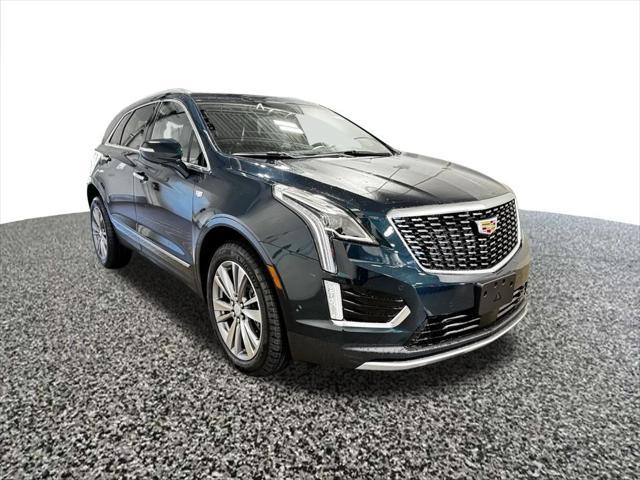 new 2025 Cadillac XT5 car, priced at $59,965