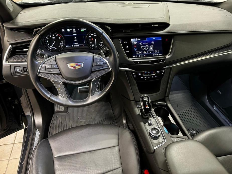 used 2021 Cadillac XT5 car, priced at $28,496