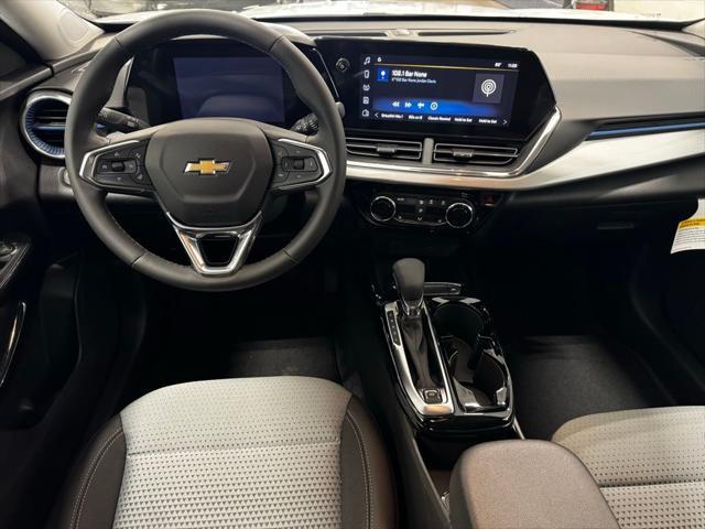 new 2025 Chevrolet Trax car, priced at $23,690