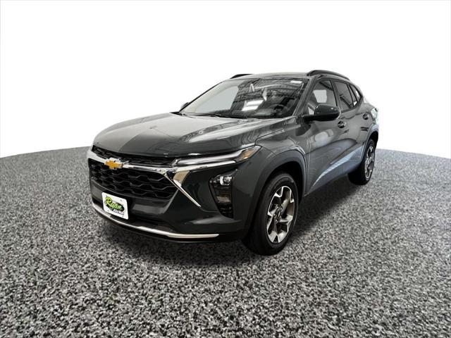 new 2025 Chevrolet Trax car, priced at $23,690