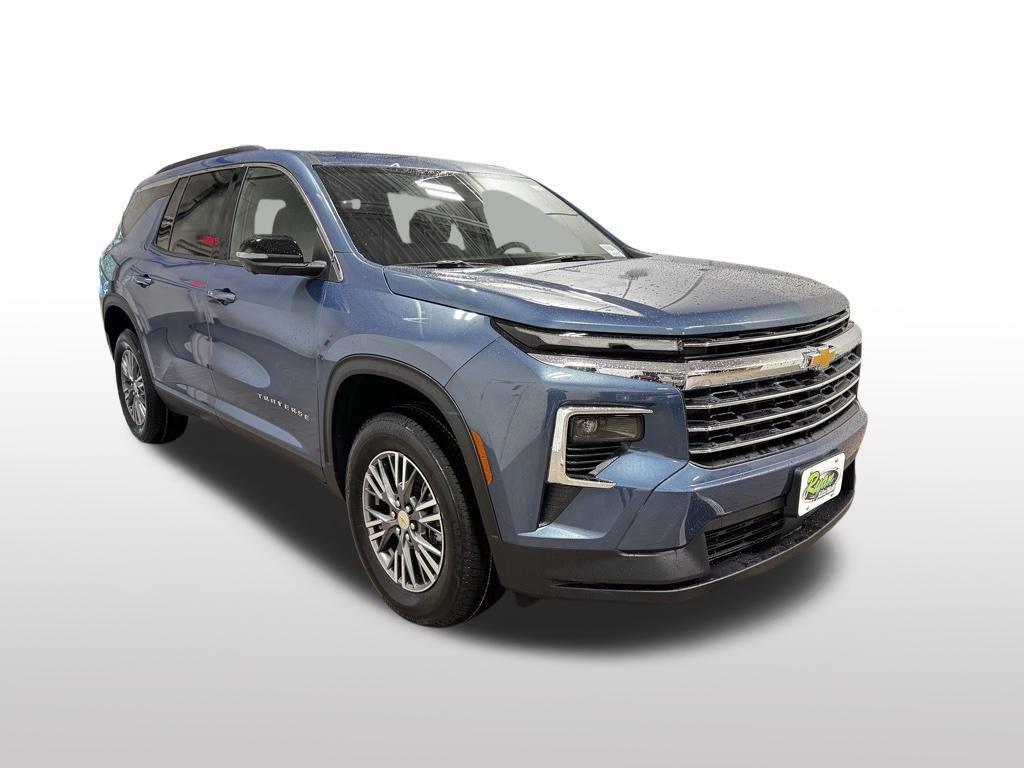 new 2025 Chevrolet Traverse car, priced at $40,695
