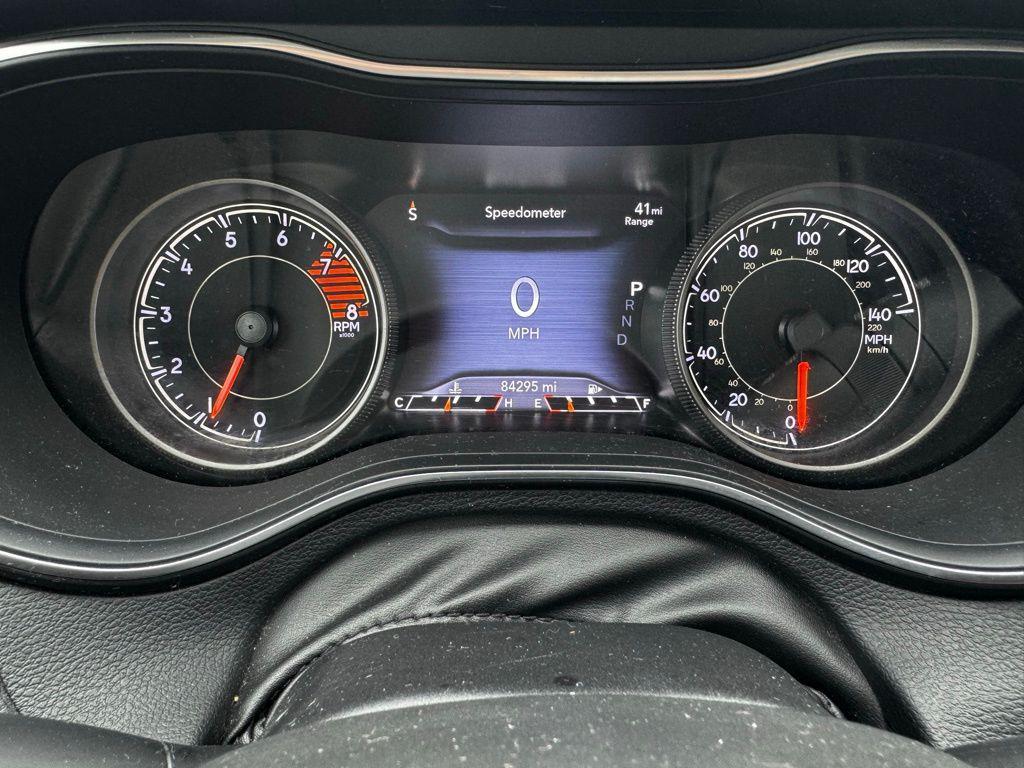 used 2020 Jeep Cherokee car, priced at $17,399