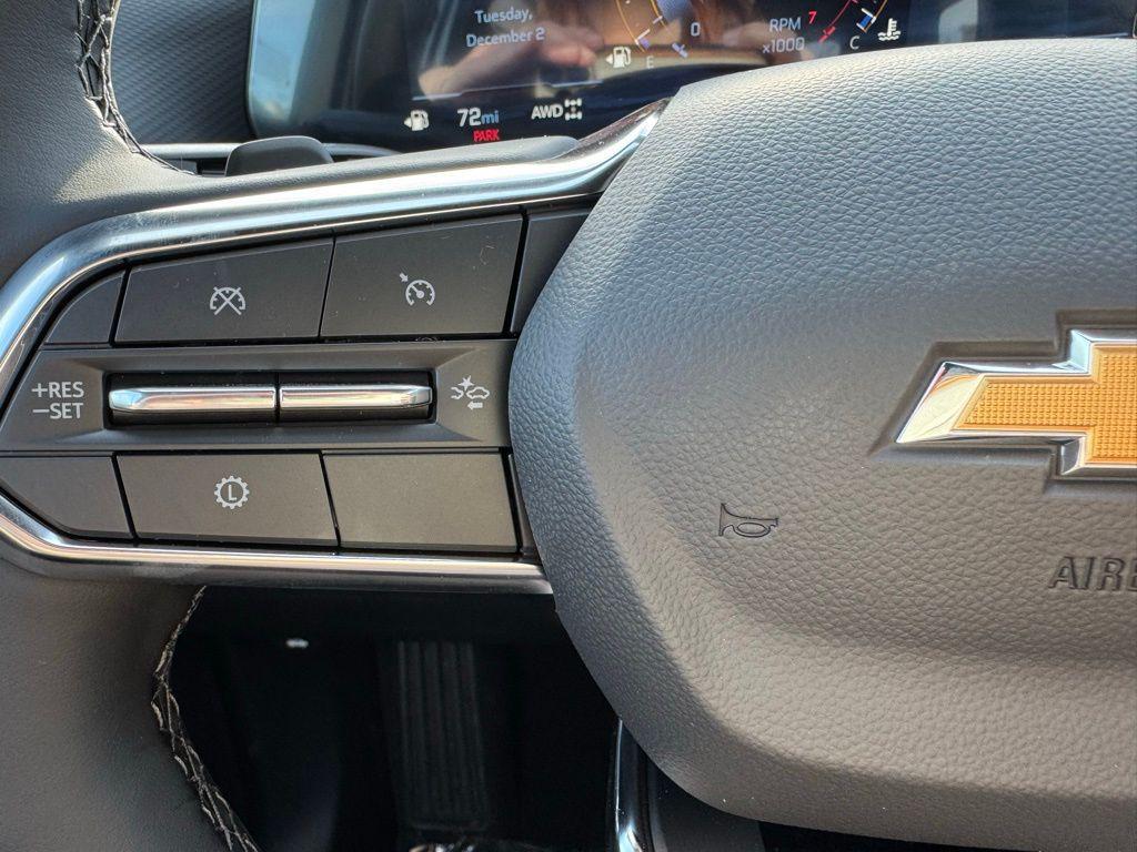 new 2026 Chevrolet Equinox car, priced at $29,395