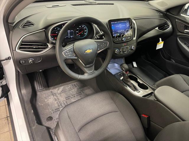 new 2024 Chevrolet Malibu car, priced at $22,995