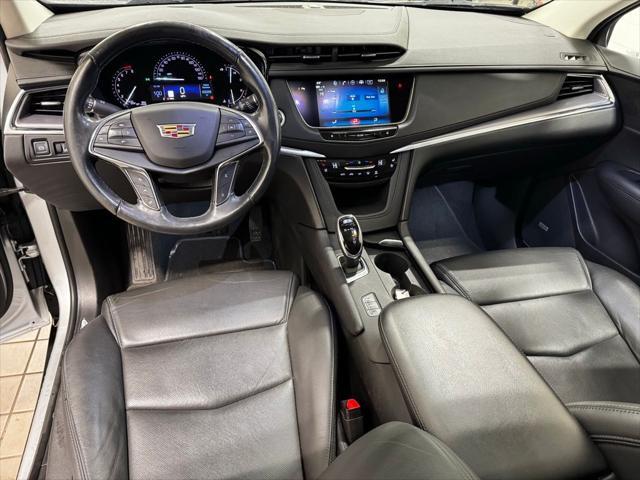 used 2019 Cadillac XT5 car, priced at $24,460