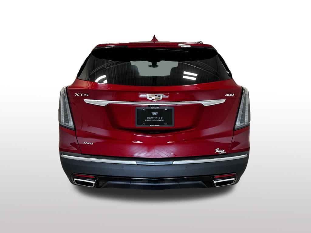 used 2022 Cadillac XT5 car, priced at $31,499