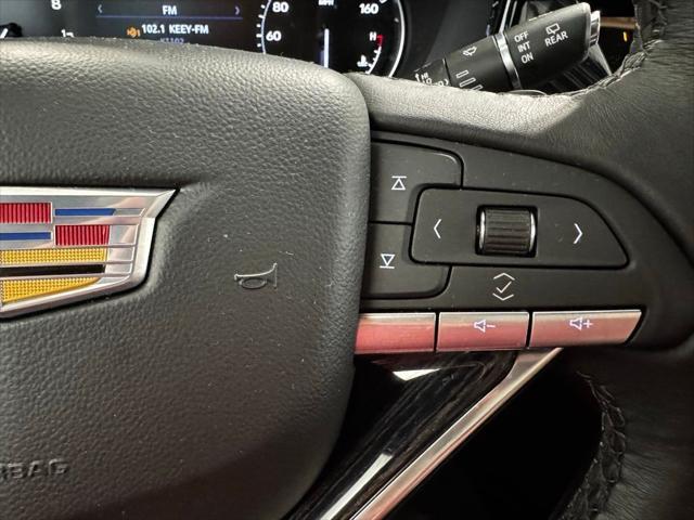 used 2024 Cadillac XT6 car, priced at $47,997