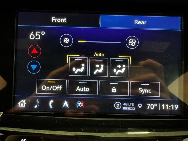 used 2024 Cadillac XT6 car, priced at $47,997