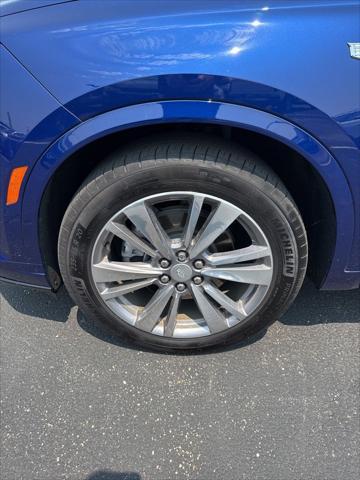 used 2024 Cadillac XT6 car, priced at $48,997