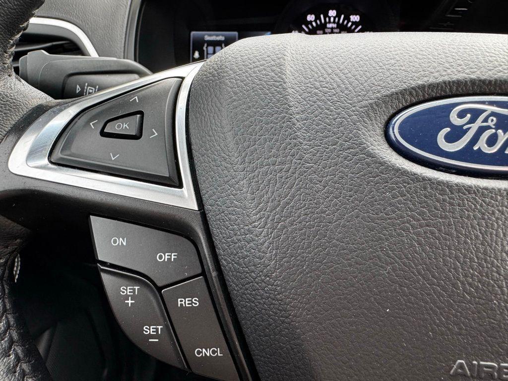 used 2024 Ford Edge car, priced at $28,399