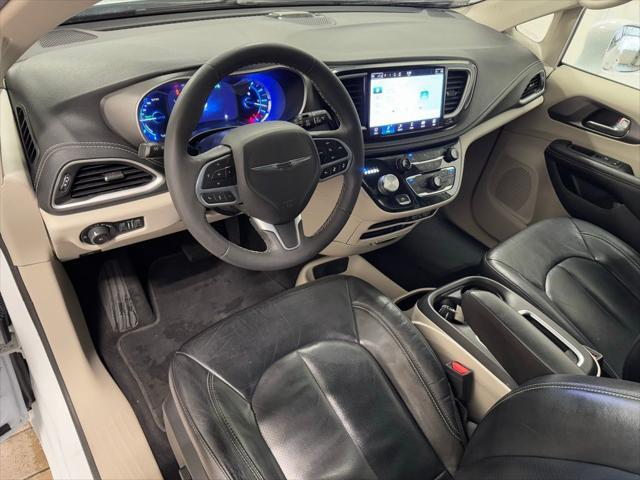 used 2022 Chrysler Pacifica Hybrid car, priced at $24,697