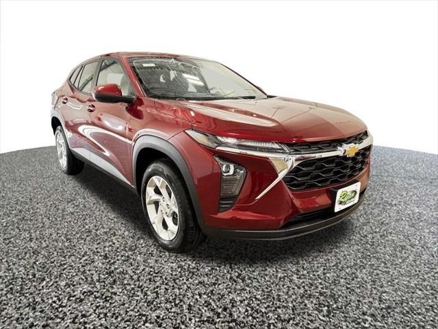 new 2025 Chevrolet Trax car, priced at $21,990