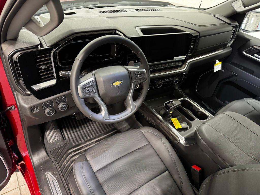 new 2025 Chevrolet Silverado 1500 car, priced at $55,580