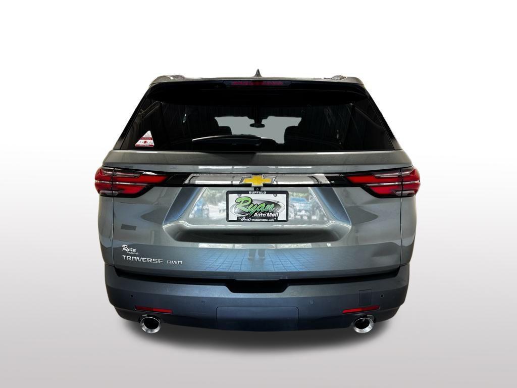 used 2022 Chevrolet Traverse car, priced at $28,599