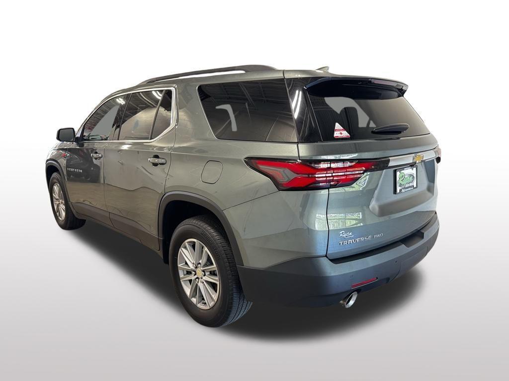 used 2022 Chevrolet Traverse car, priced at $28,599