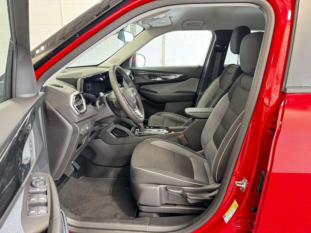 new 2026 Chevrolet TrailBlazer car, priced at $28,380