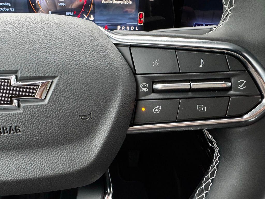 new 2026 Chevrolet Traverse car, priced at $55,955