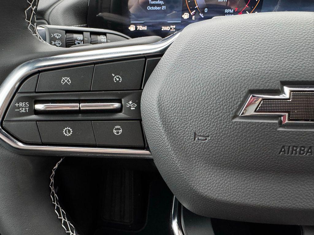 new 2026 Chevrolet Traverse car, priced at $55,955