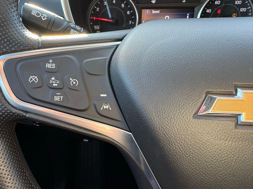 used 2023 Chevrolet Equinox car, priced at $19,997