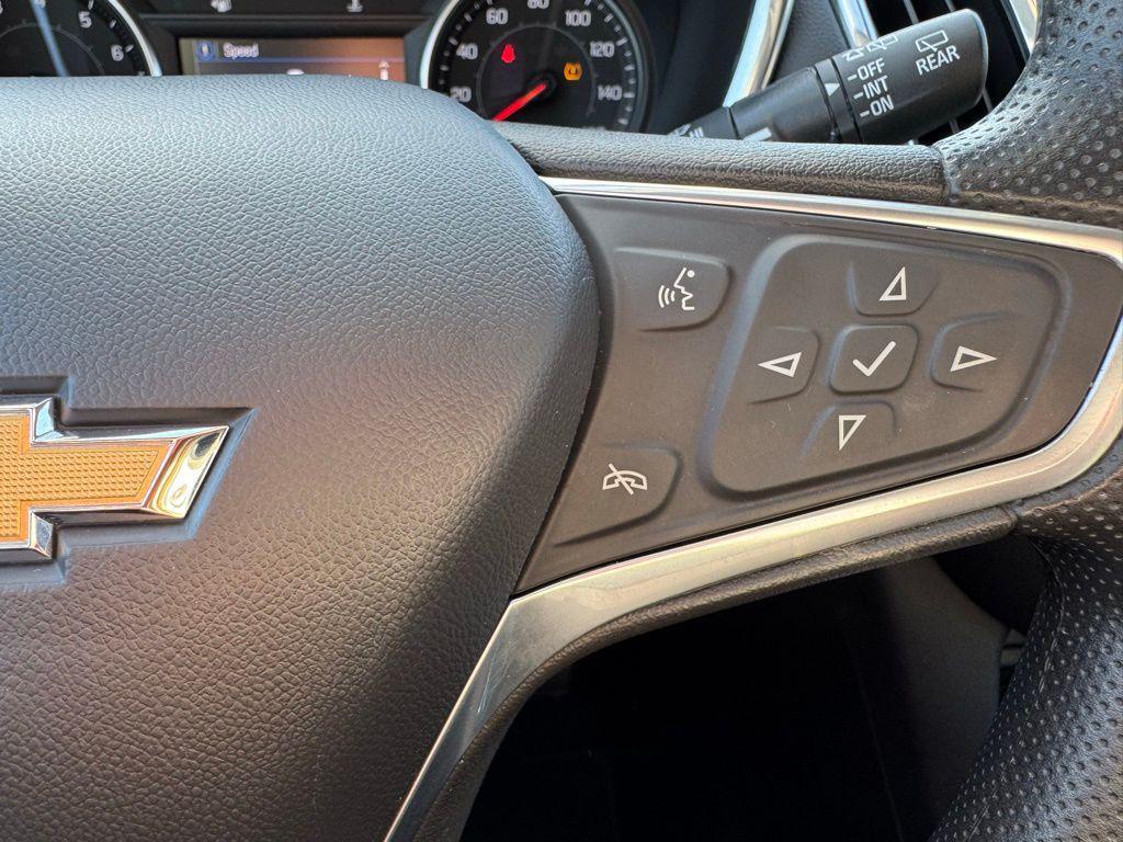 used 2023 Chevrolet Equinox car, priced at $19,997