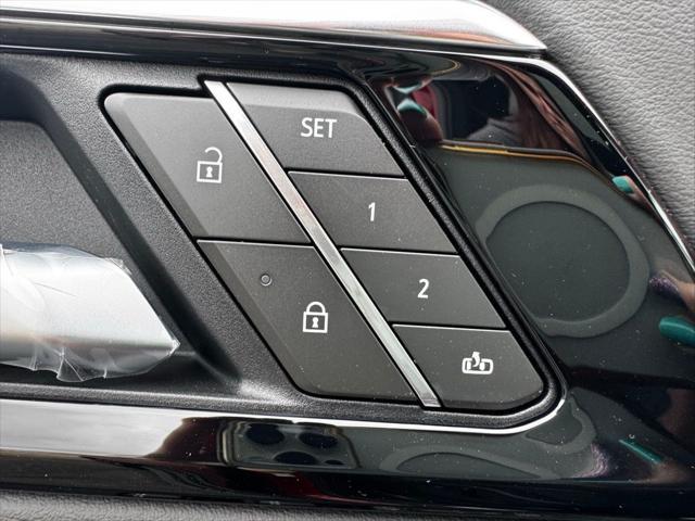 new 2025 Chevrolet Suburban car, priced at $73,465