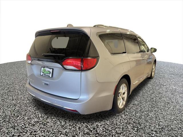 used 2018 Chrysler Pacifica car, priced at $15,797