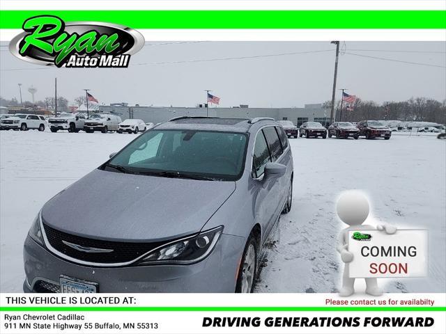 used 2018 Chrysler Pacifica car