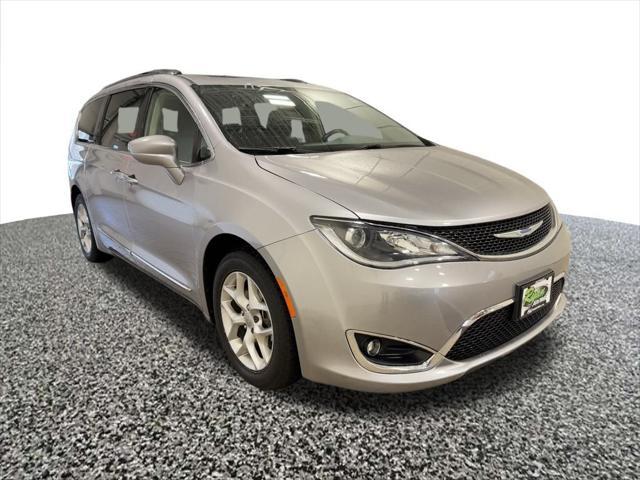 used 2018 Chrysler Pacifica car, priced at $15,797